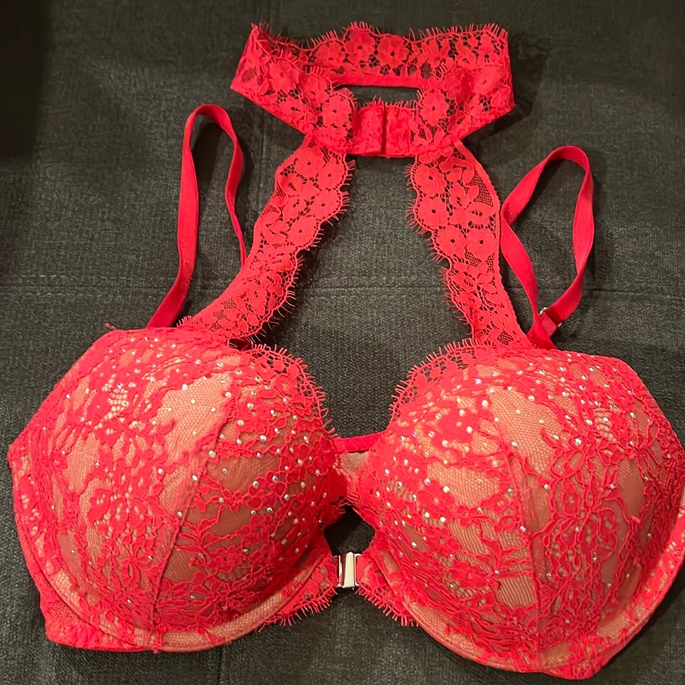 Victoria’s secret bra